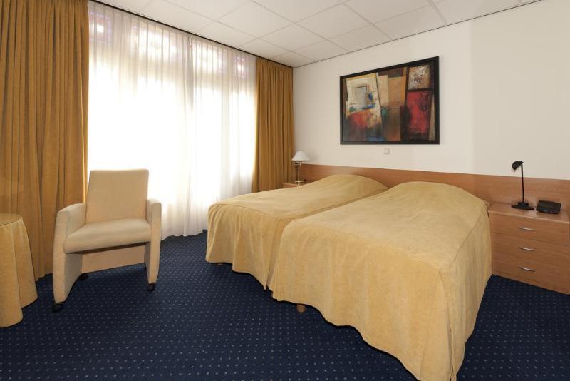 City Hotel Bergen Op Zoom Exterior photo